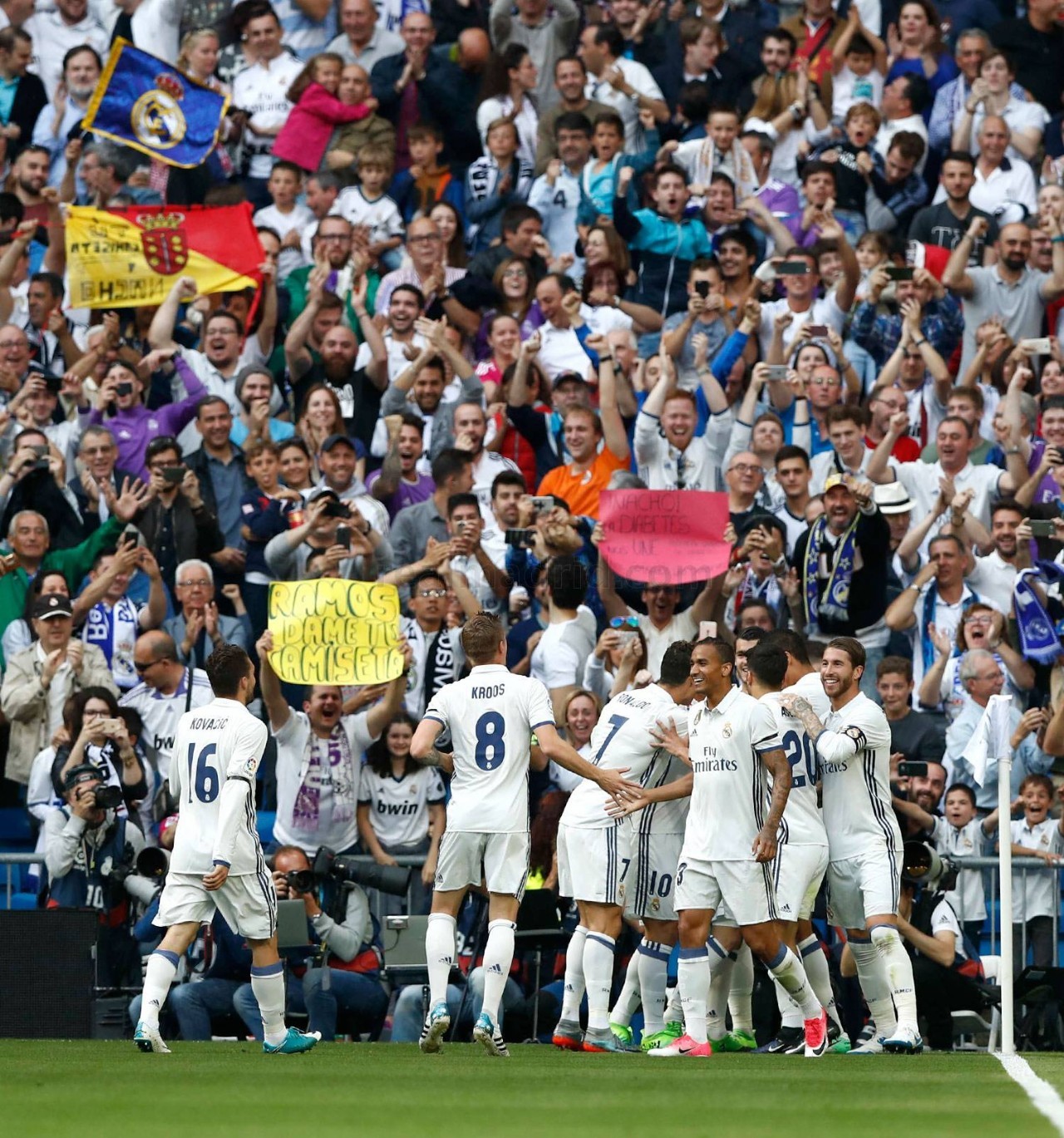 历史使其成 历史使其成