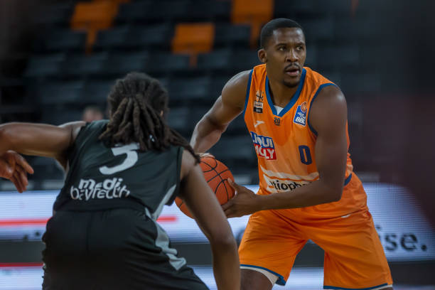 O上的传奇 O上的传奇