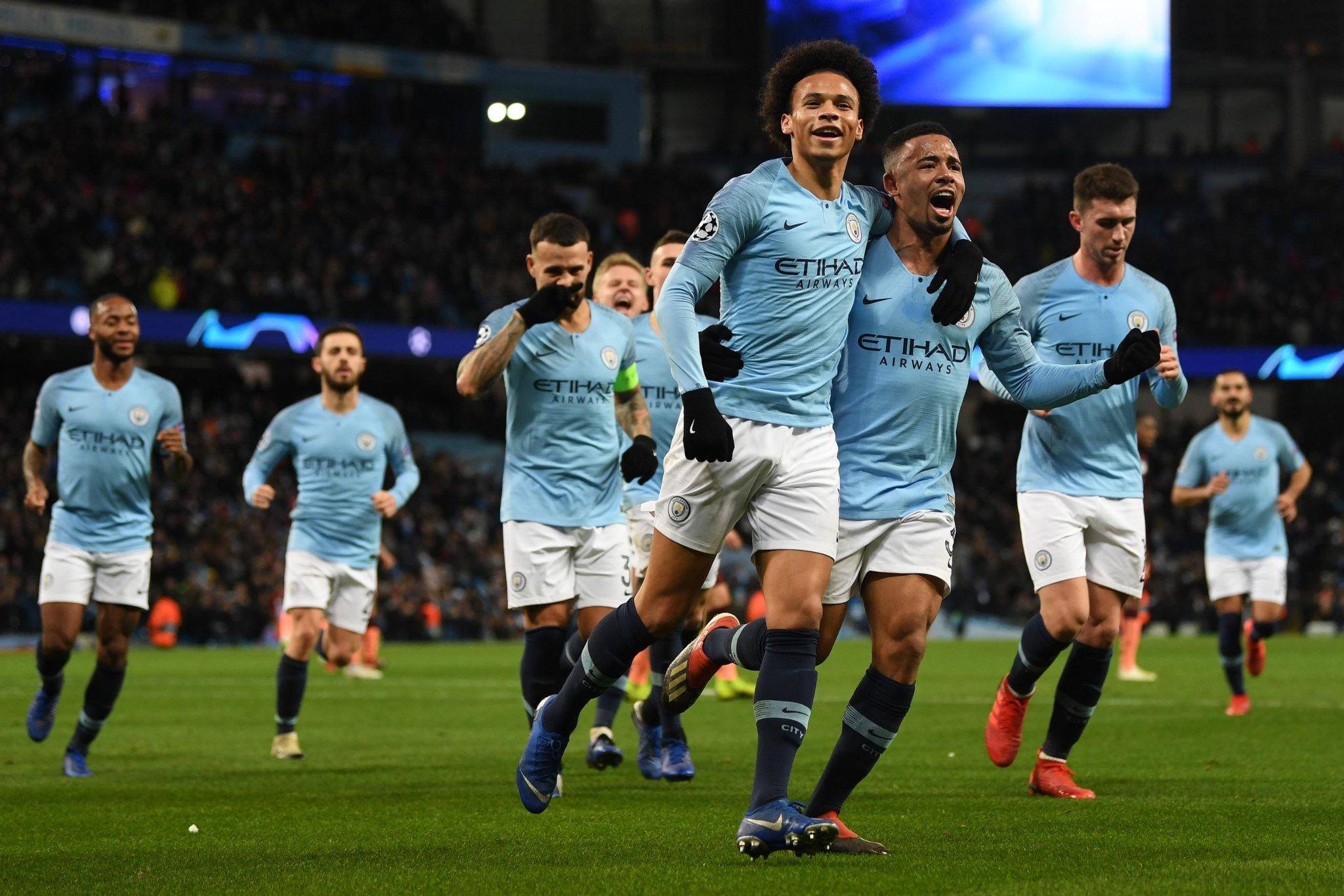 年轻球员打 年轻球员打